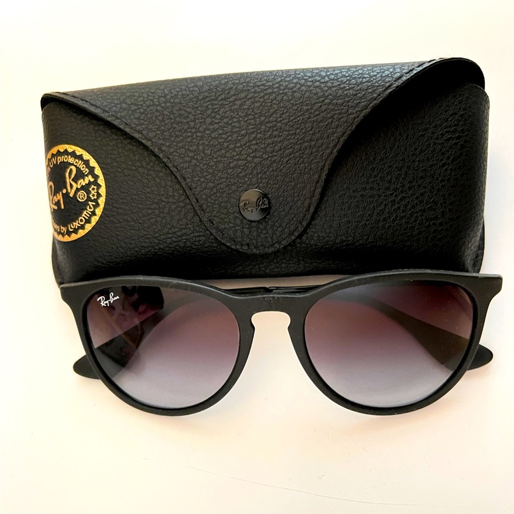 Ray-ban Erika’s